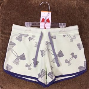 💗 UNDER ARMOUR 💗 COLLECTION SPORTS STYLISH KIDS SHORTS .